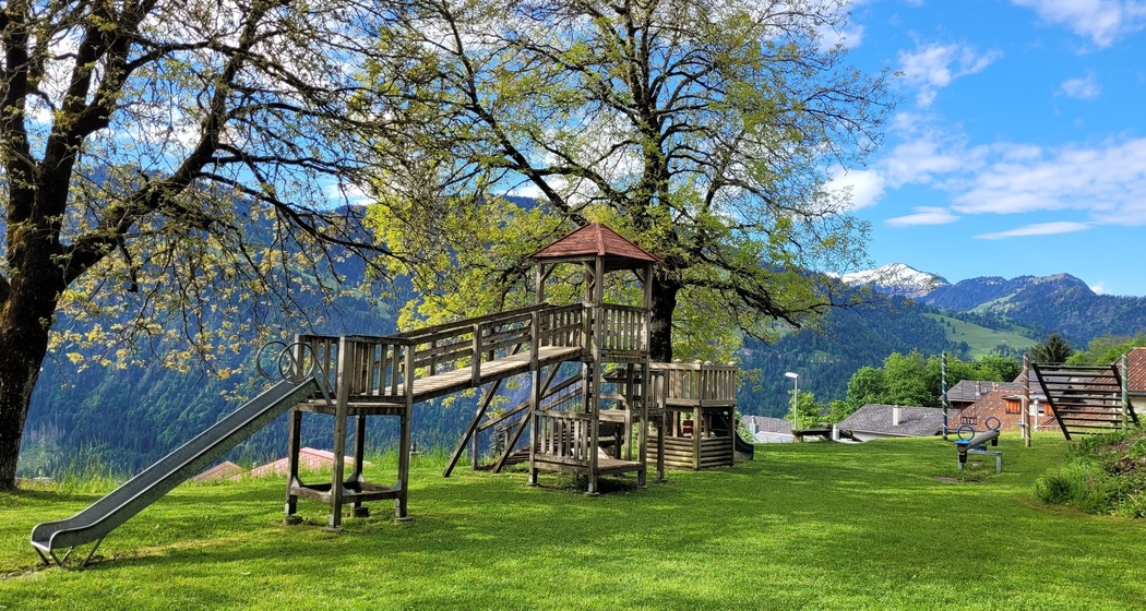 Spielplatz Seewis Dorf (oua_600476553_image)