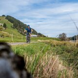 Entlang dem Brigelsersee