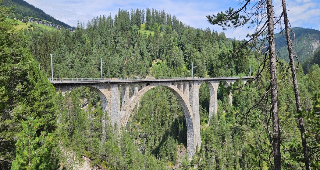 Blick auf das Wiesener Viadukt