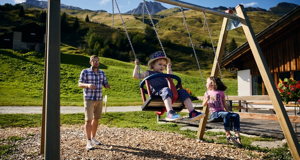 Kleiner Spielplatz für Kinder