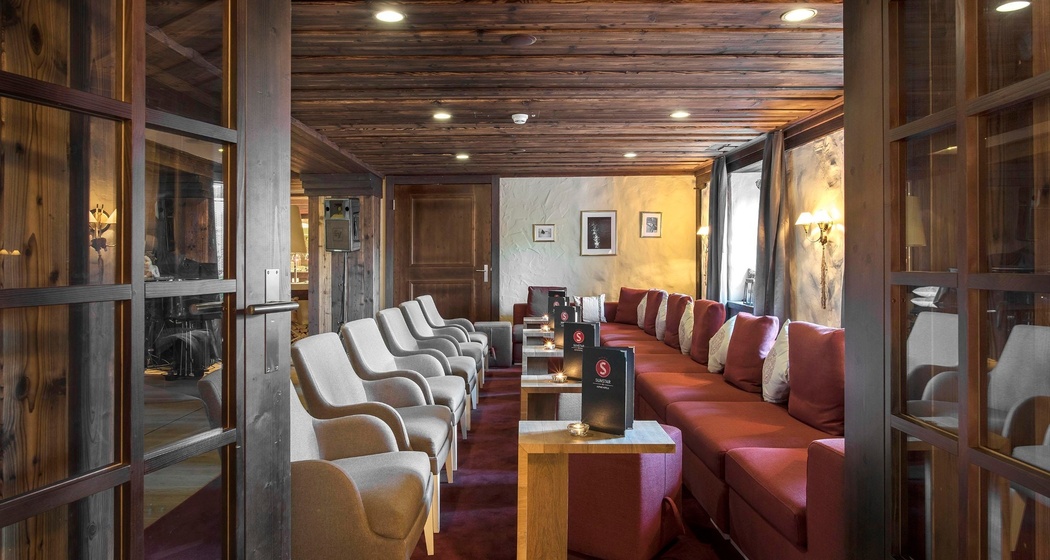 Sunstar Arosa_F&B_Bar_2