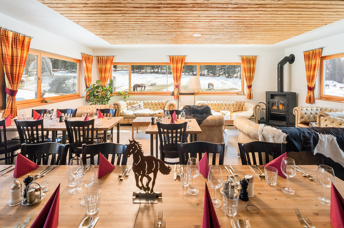 Saloon San Jon (oua_604185180_image)