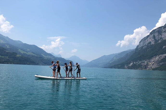 SUP-Verleih in der sagilounge am See (oua_604435726_image)