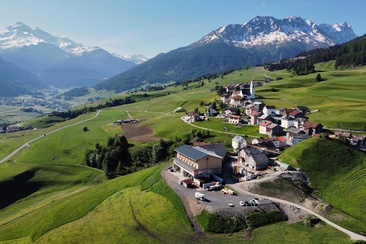 Stellplatz Hof Demarmels (oua_60473269_image)