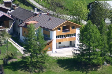 Chasa Plan Grond von aussen