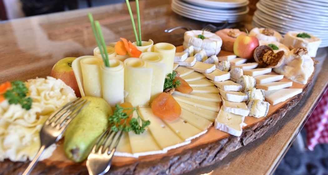 Alp-Schaukäserei Morteratsch (oua_605631863_image)