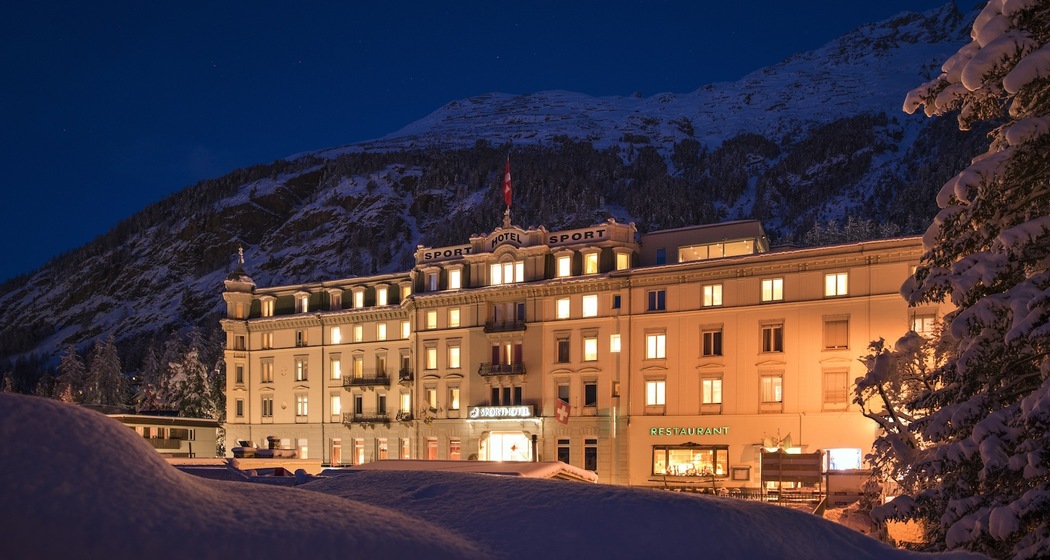 Aussenansicht Winter Abend