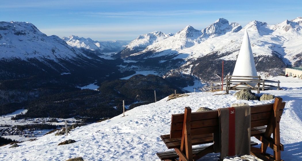 Sitzbank / Sitzplätze Muottas Muragl (oua_605632425_image)