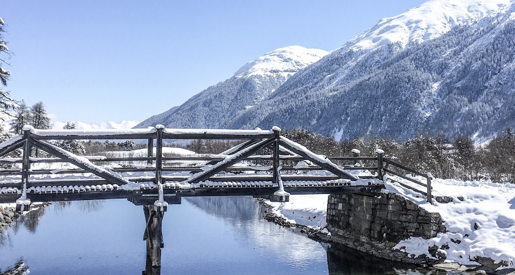 Sitzbank Ochsenbrüggli (oua_605632827_image)