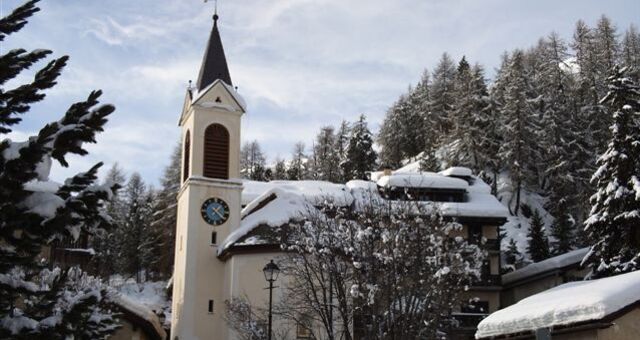 Evangelische Kirche San Rochus (oua_605632842_image)