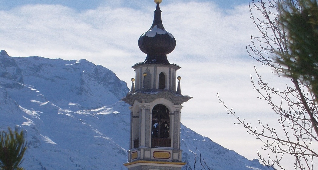Evangelische Dorfkirche Samedan (oua_605633170_image)