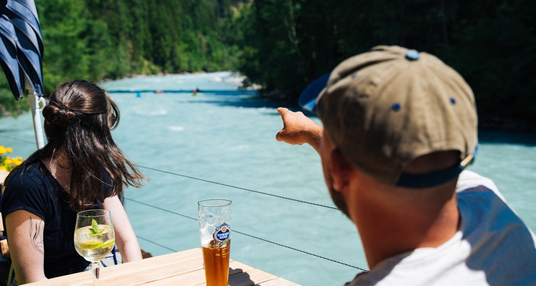 Büvetta Sfondraz (oua_606709760_image)