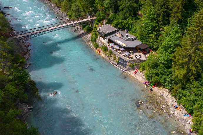 Büvetta Sfondraz (oua_606709768_image)