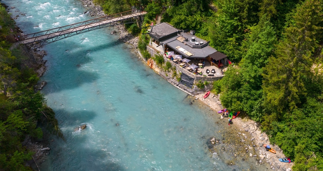 Büvetta Sfondraz (oua_606709768_image)