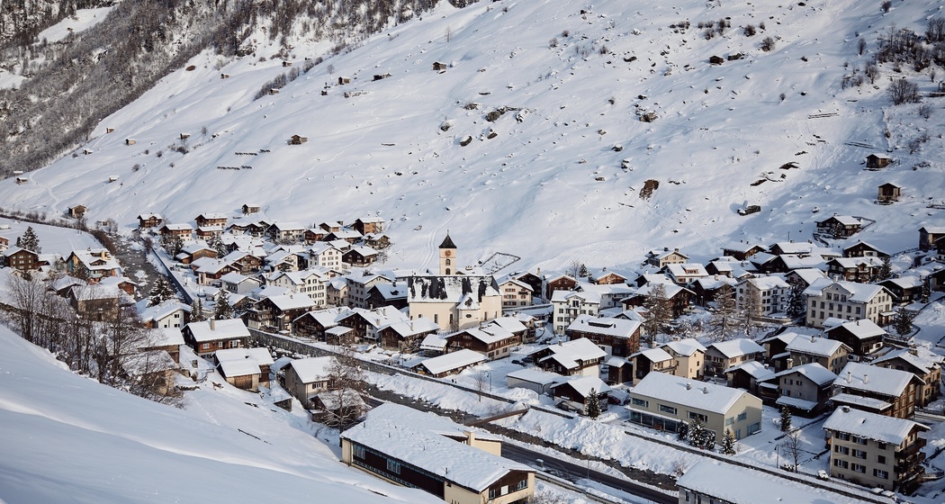 Blick auf den Dorfkern von Vals