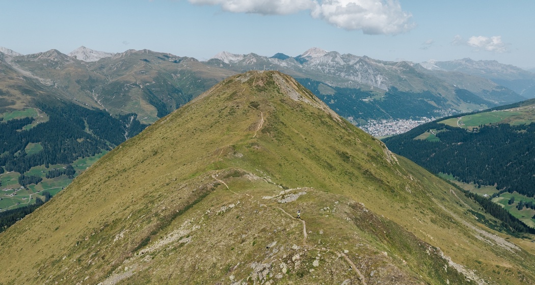 Nicht zu steil aber trotzdem schön, der Grat des Rinerhorns