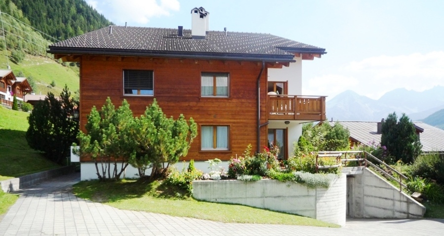 Aussenansicht Sommer