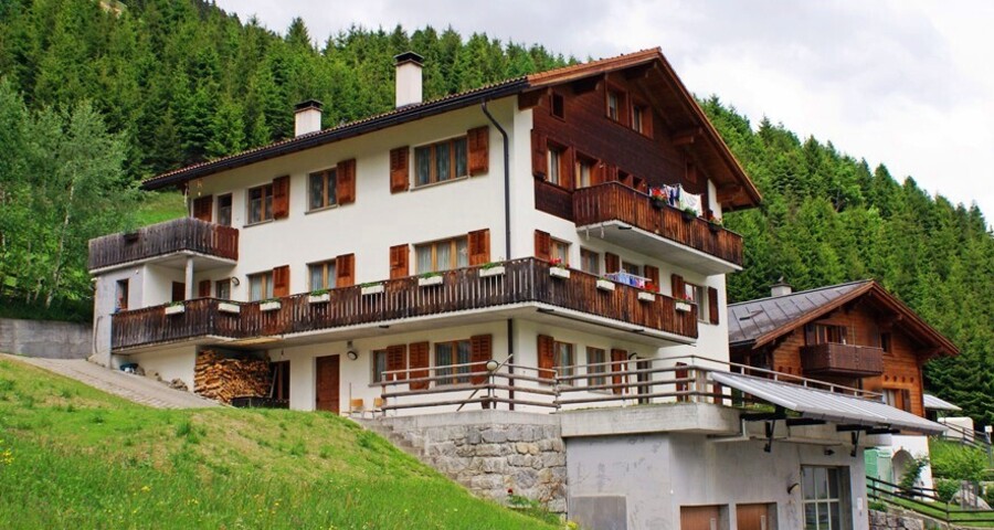 Aussenansicht Sommer