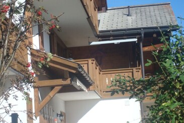 Aussenansicht Sommer