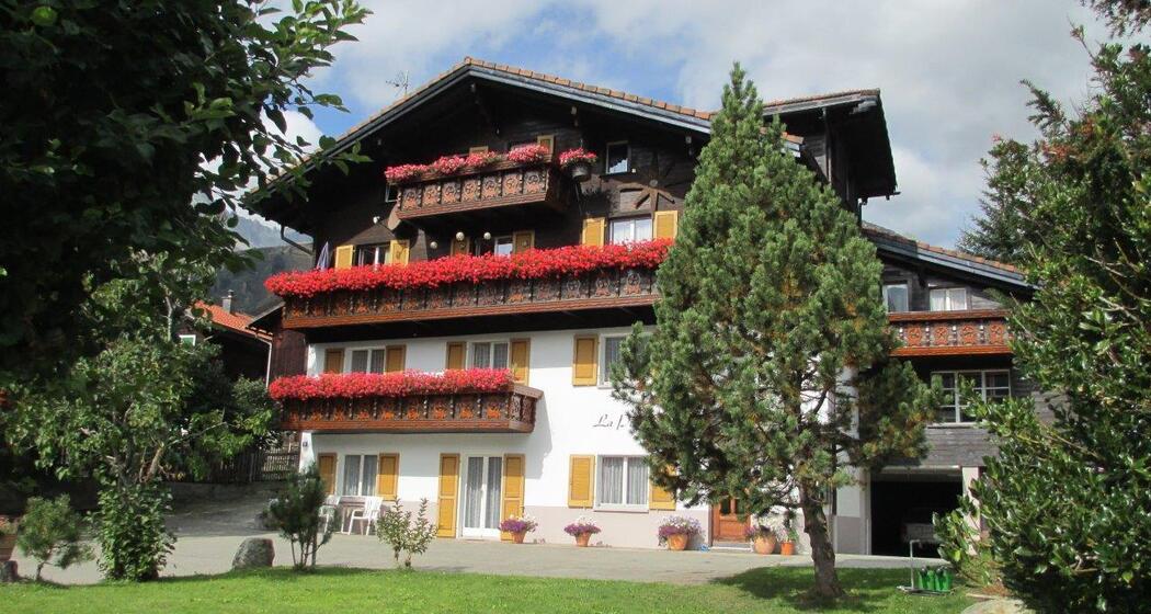 Aussenansicht Sommer