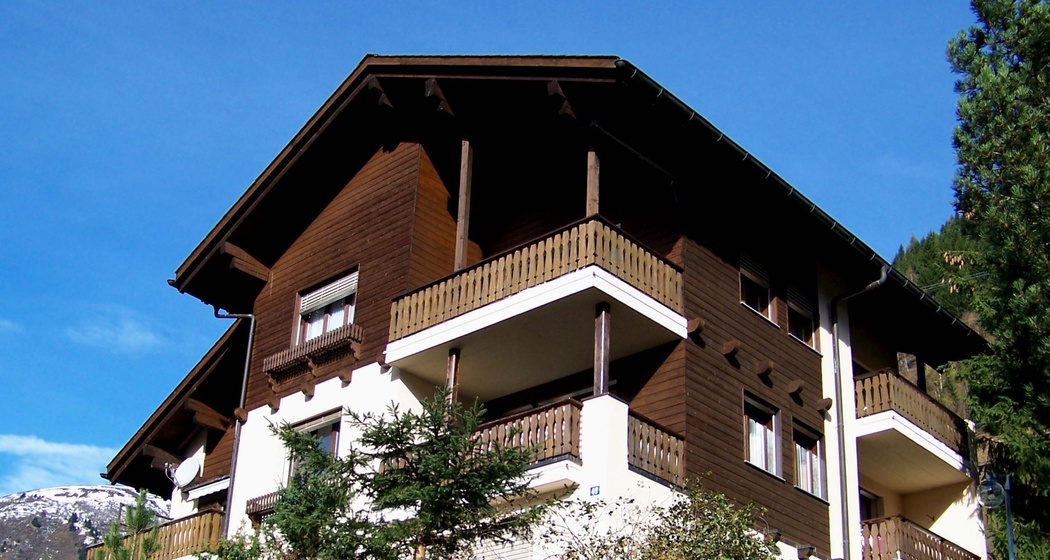 Aussenansicht Sommer