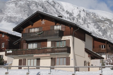 Tgèsa Vons Wohnungen Angelica & Adrian (oua_60856212_image)