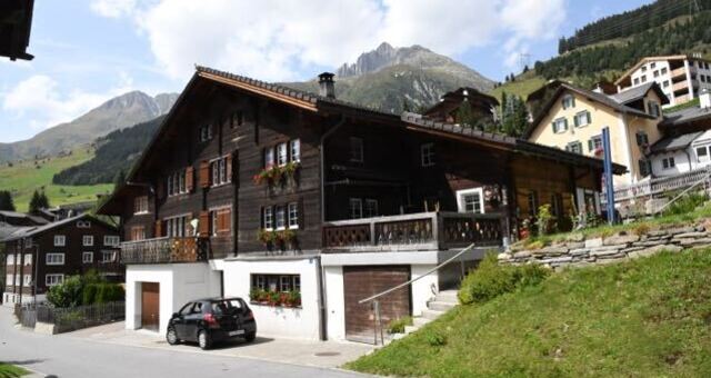 Aussenansicht Sommer