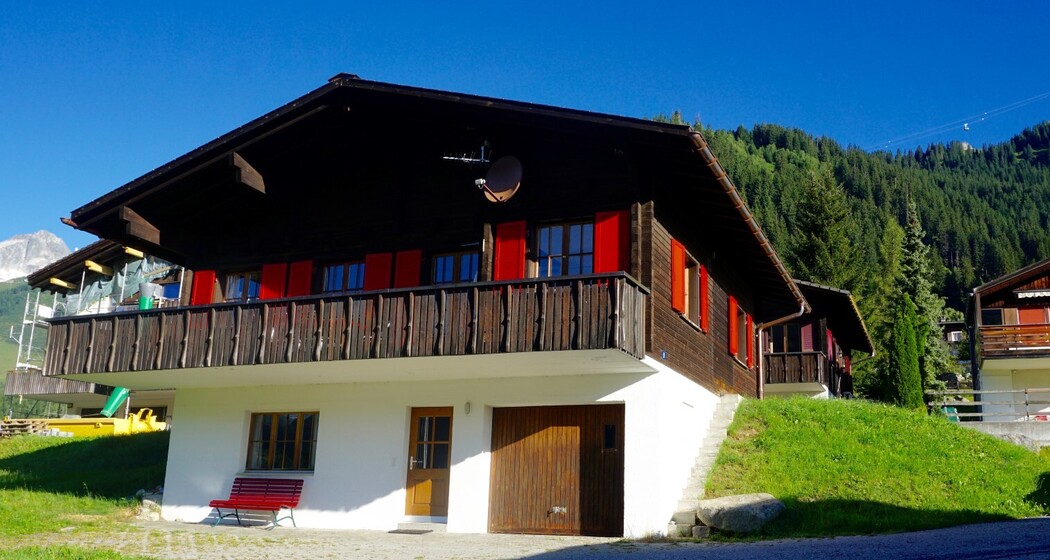 Aussenansicht Sommer