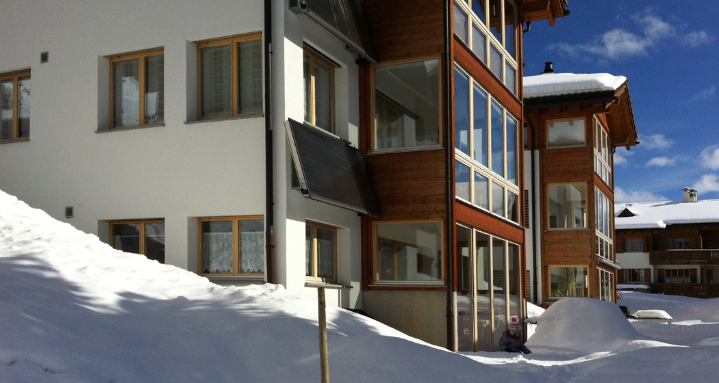 Parterre Wohnung mit Vorplatz Winter