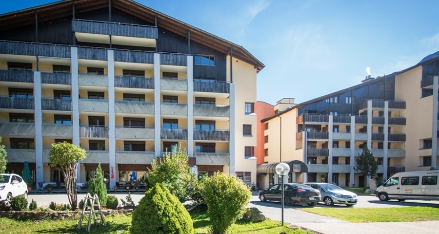 Aussenansicht Sommer