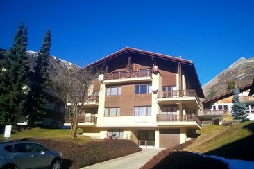 Aussenansicht Sommer