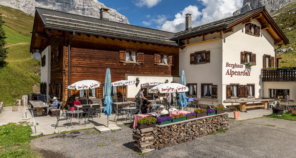 Berghaus Alpenrösli in Partnun