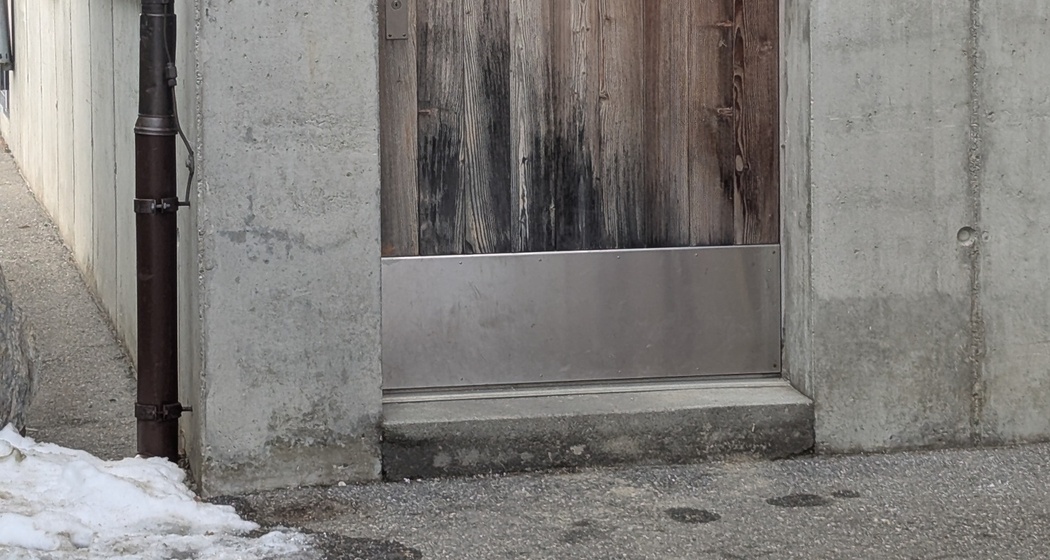 Öffentliche Toilette Ustreia Orta