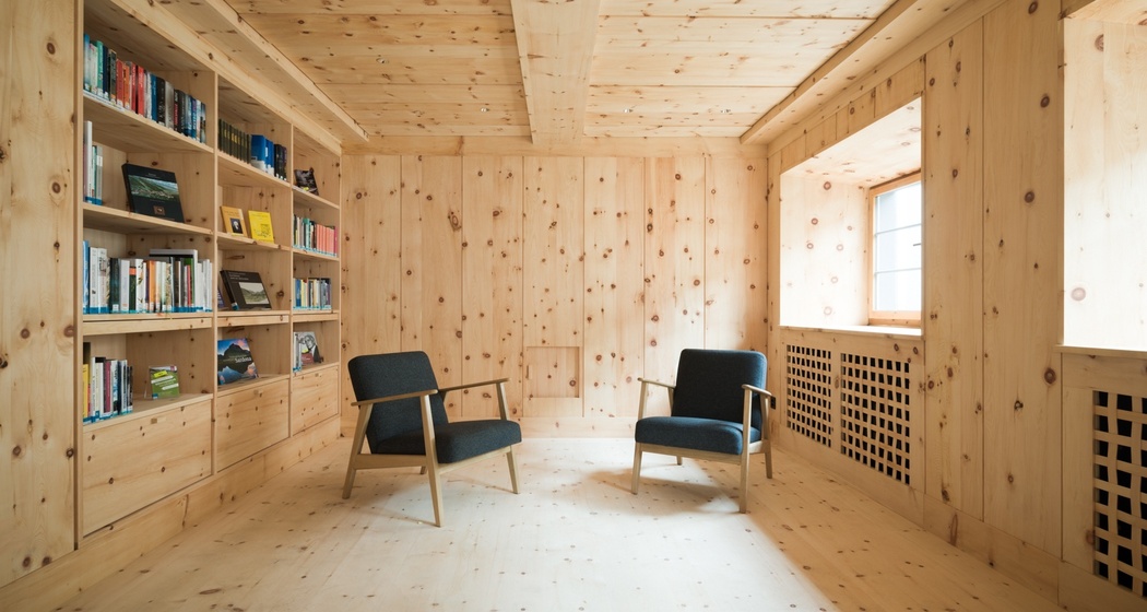 bibliothek Ilanz innen