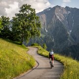 Eine erlebnisreiche Tour auf einsamen Alp- und Bergstrassen