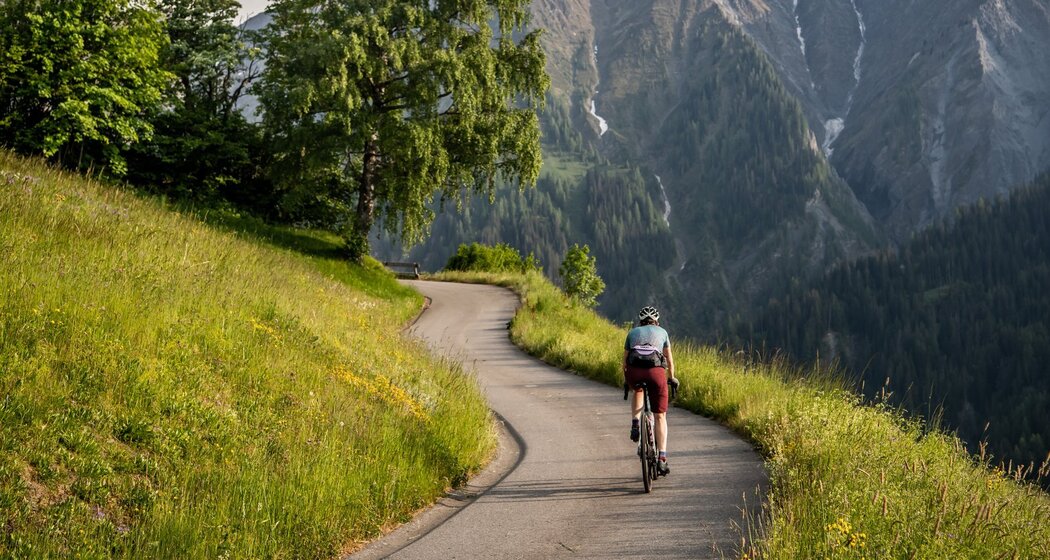 Eine erlebnisreiche Tour auf einsamen Alp- und Bergstrassen