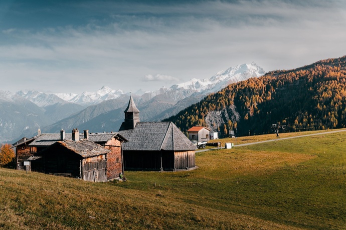 Wooden church Obermutten (oua_611519447_image)