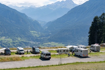 Vue de l'emplacement +plus+ Heinzenberg-Lescha