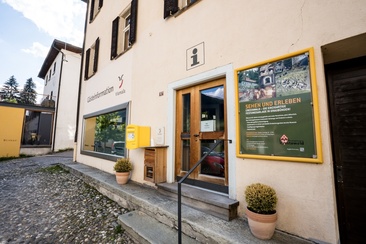 Gästeinformation Viamala, Infostelle Splügen (oua_611519660_image)