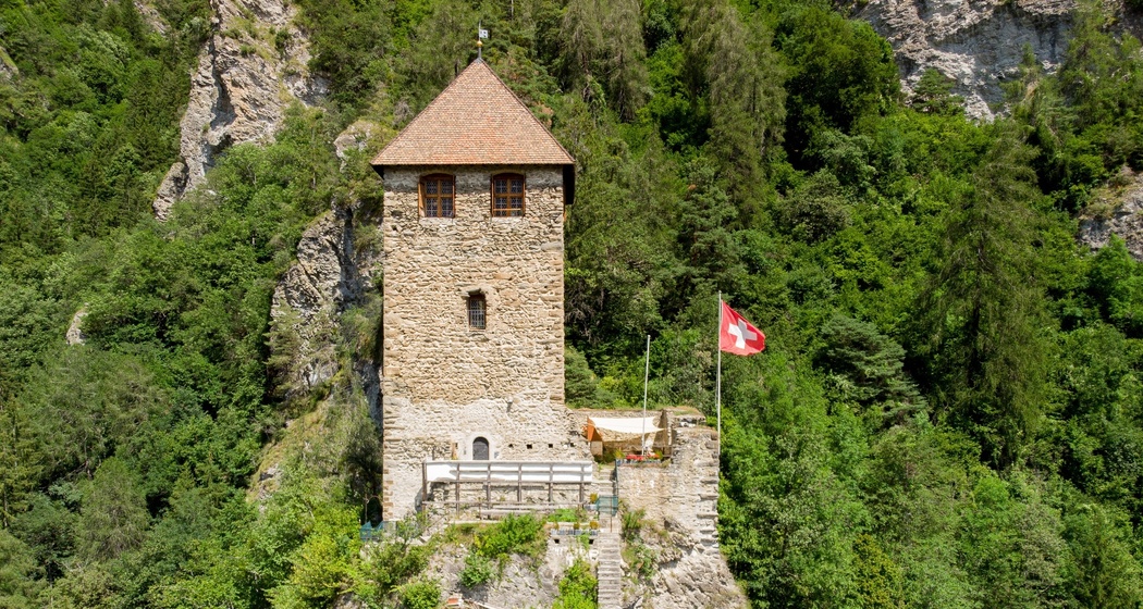 Burg Innerjuvalt (oua_611519673_image)