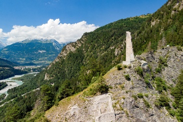 Rovine della fortezza di Hochjuvalt (oua_611519722_image)
