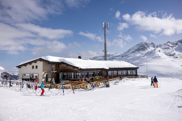 Mountain restaurant Bergbahnen Splügen (oua_611519763_image)