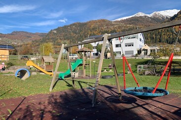 Parco giochi Paspels Cureia (oua_611519875_image)