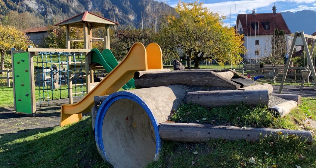 Spielplatz Paspels Cureia (oua_611519876_image)