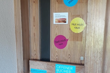 Libreria Urmein (oua_611520080_image)