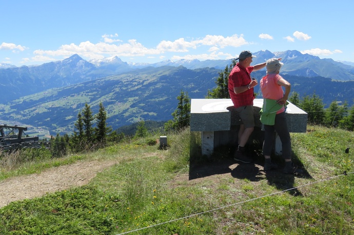 Feldis-Mutta chairlift mountain station viewpoint (oua_611520081_image)