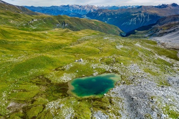 Lake Lai Grand and moorland (oua_611520182_image)