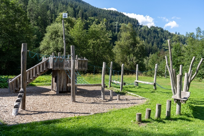 Andeer playground (oua_611520193_image)