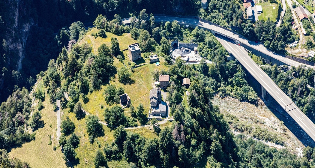 Burganlage Hohen Rätien (oua_611520253_image)