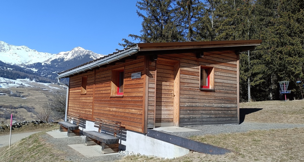 Öffentliche Toilette Lareschs Savognin